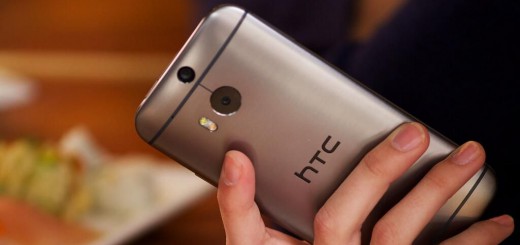 © HTC